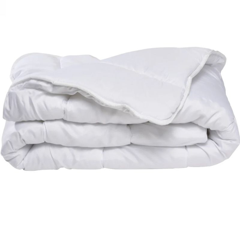 Couette Bébé Chaleur Tempérée 90 x 140 cm Couette Bébé Chaleur Tempérée 90 x 140 cm